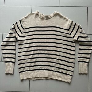 BRANDY MELVILLE KNIT PULLOVER